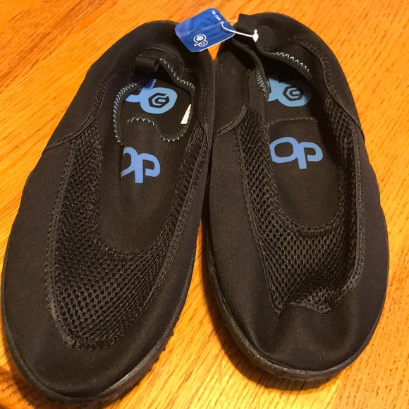 op water shoes